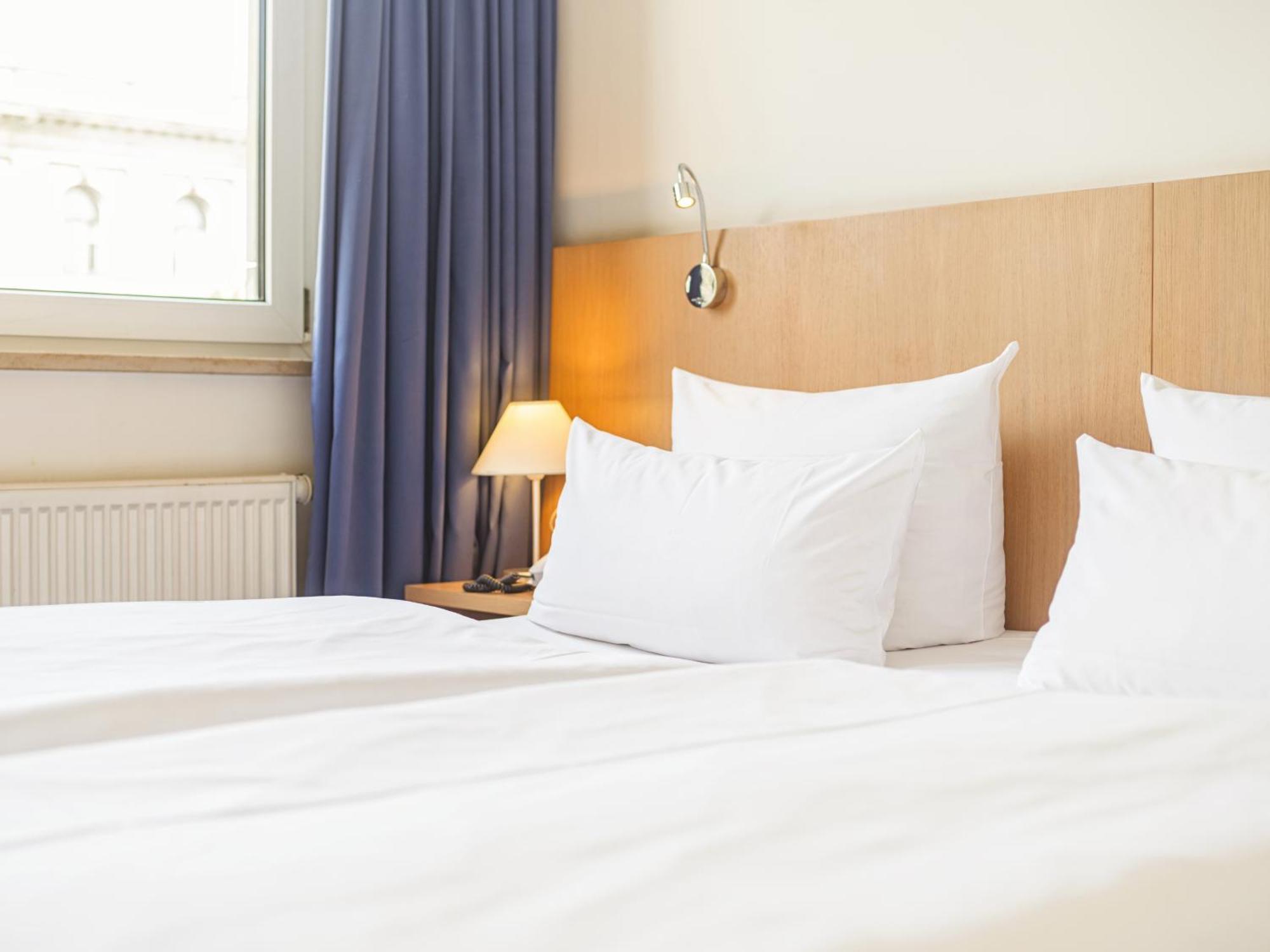 Standard Double or Twin Room,1276880758:JPEG